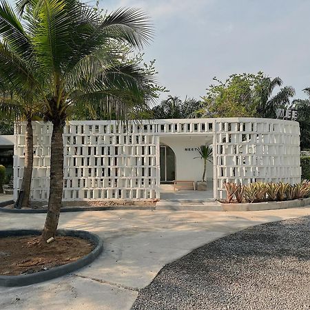 Meet Boutique Resort Surat Thani Eksteriør bilde