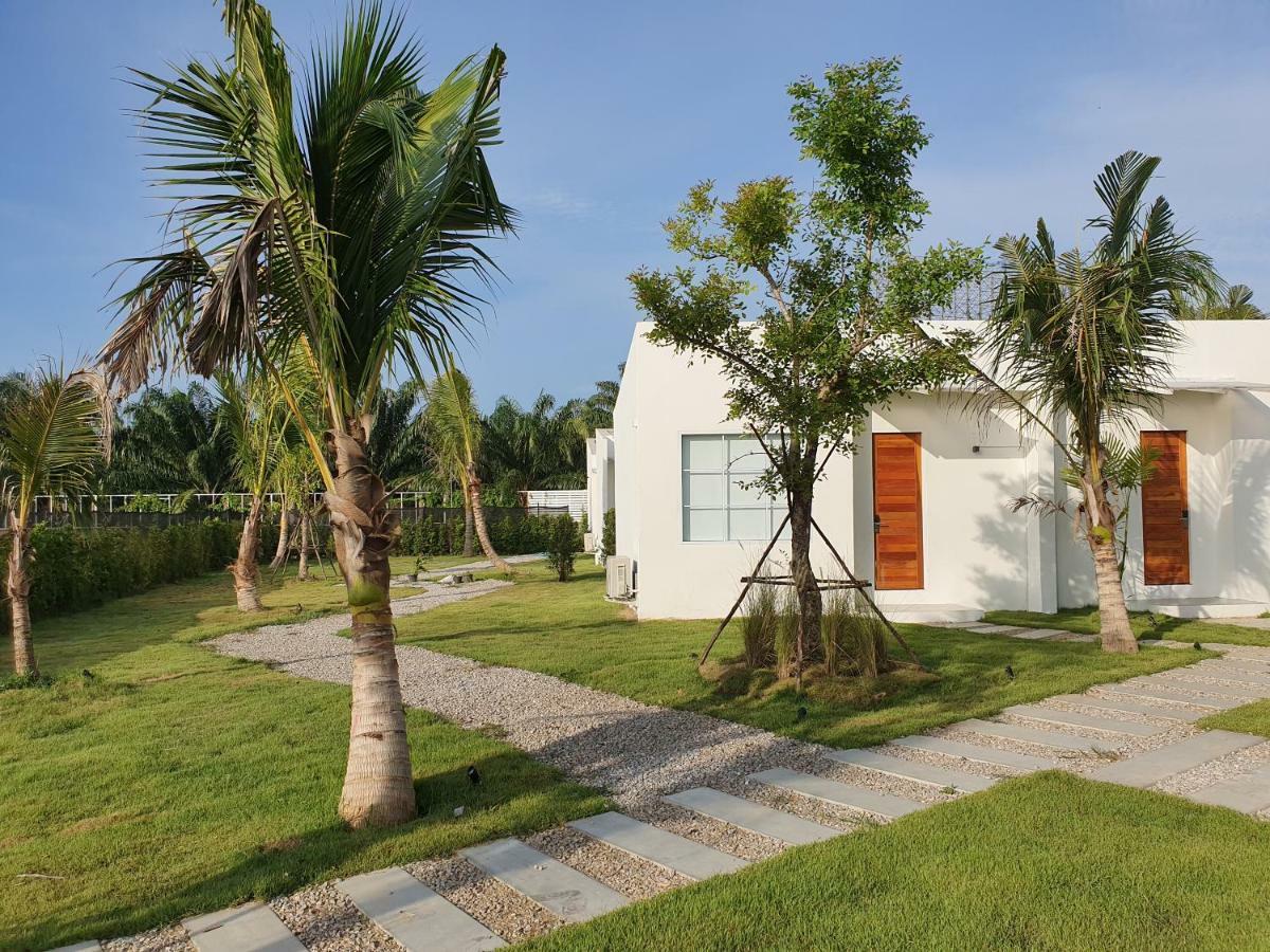 Meet Boutique Resort Surat Thani Eksteriør bilde